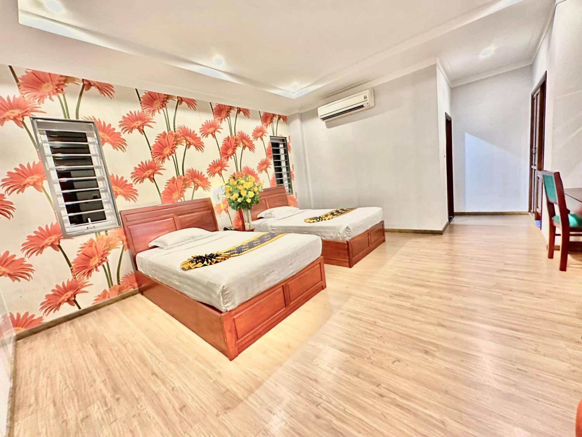 Long Bao Chau Hotel 3*