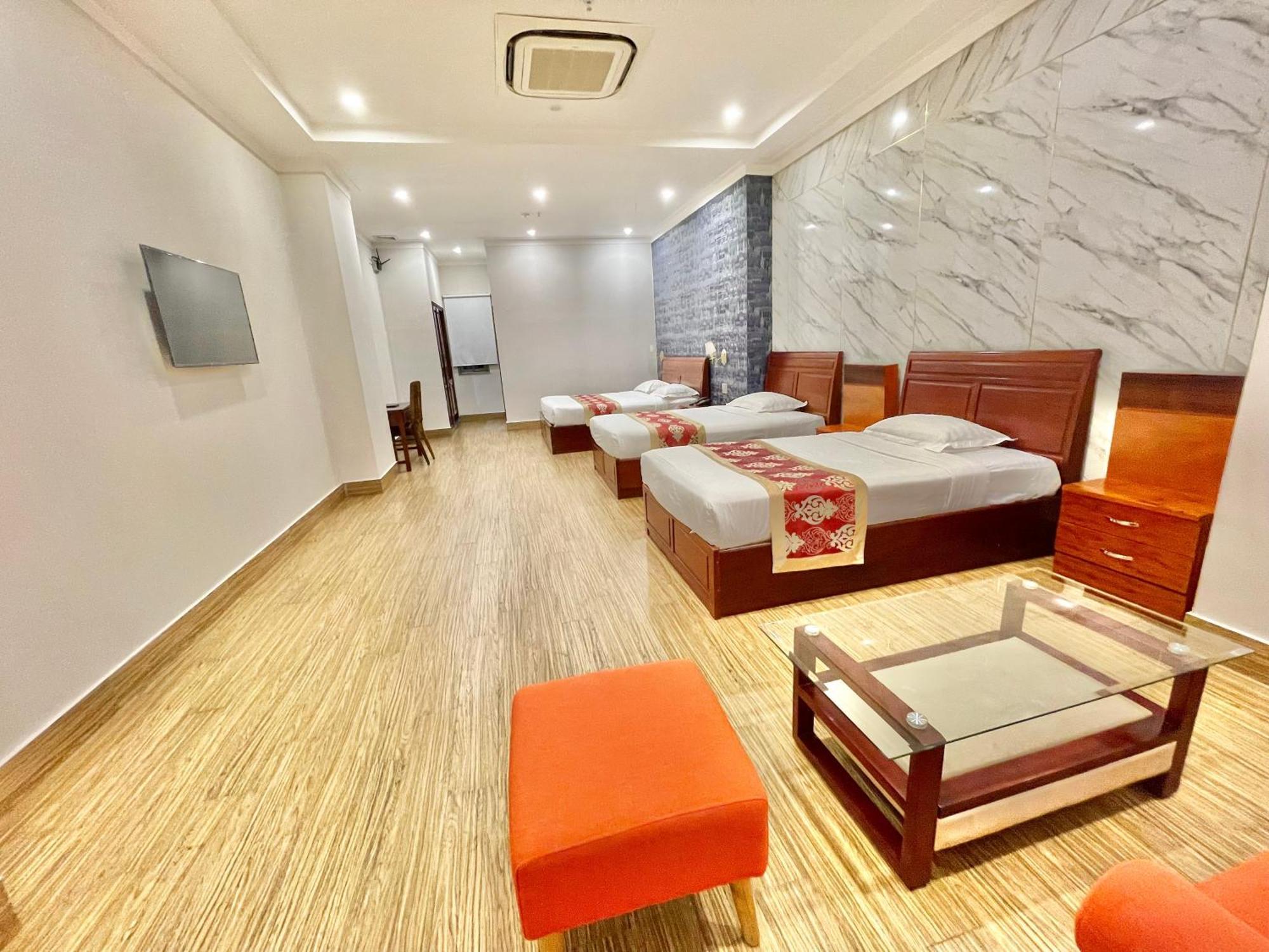 Long Bao Chau 3*